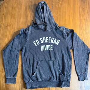 Ed Sheeran Divide World Tour Hoodie Large Washed Charcoal Gray Concert Merch